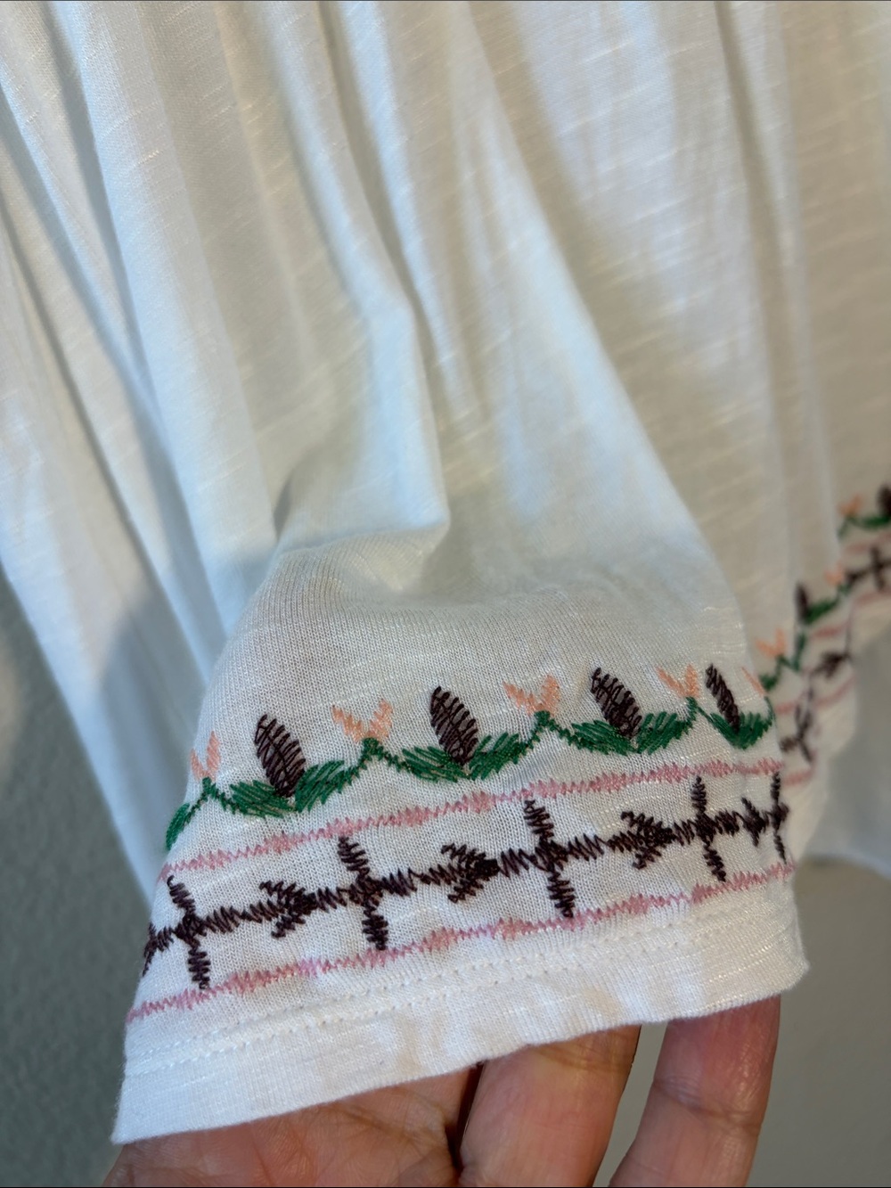 Knox Rose White Sleeveless Embroidered Tank with Pink & Green Accents - Picture 5 of 8